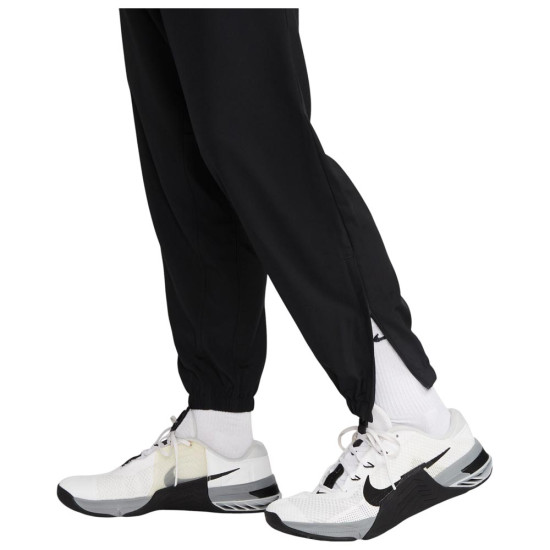 Nike Ανδρικό παντελόνι φόρμας Dri-FIT Form Tapered Versatile Pants